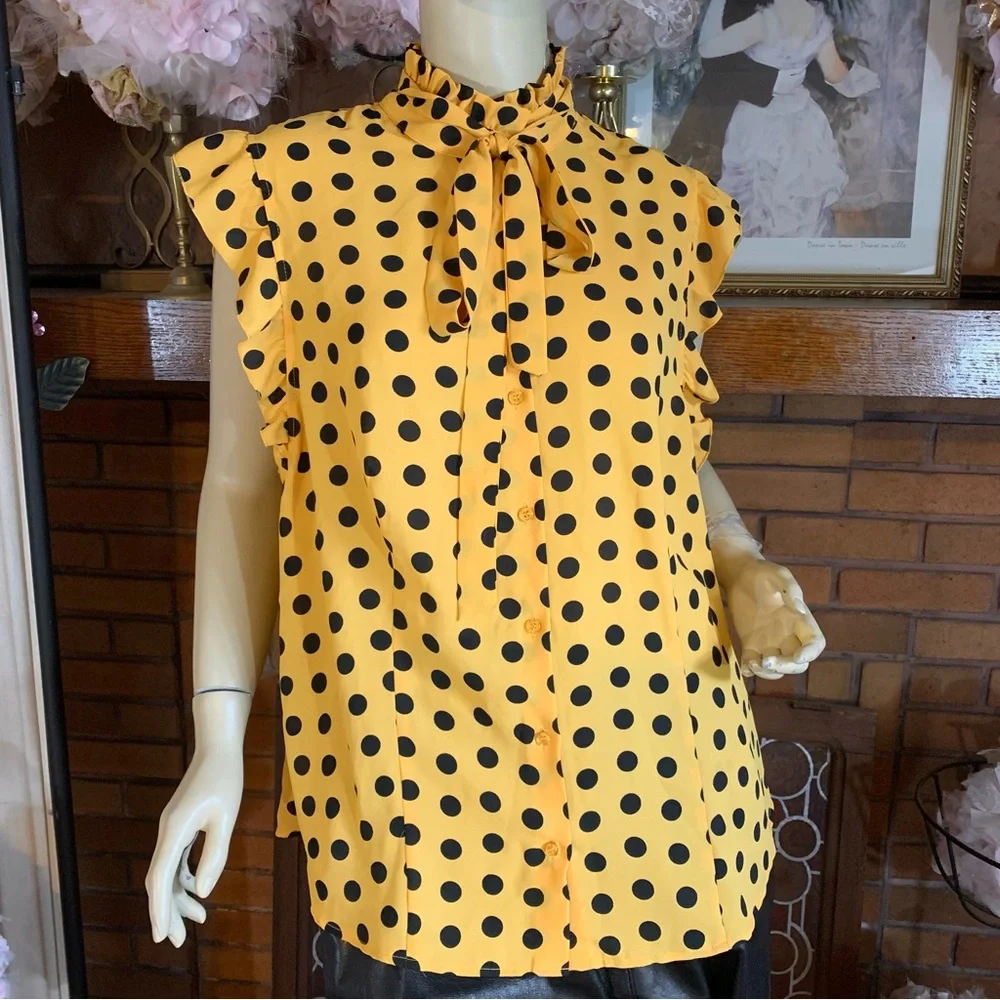 NEW YORK & COMPANY 7TH AVENUE DESIGN YELLOW & BLACK POLKA-DOT BLOUSE NWT (L) - Picture 2 of 12